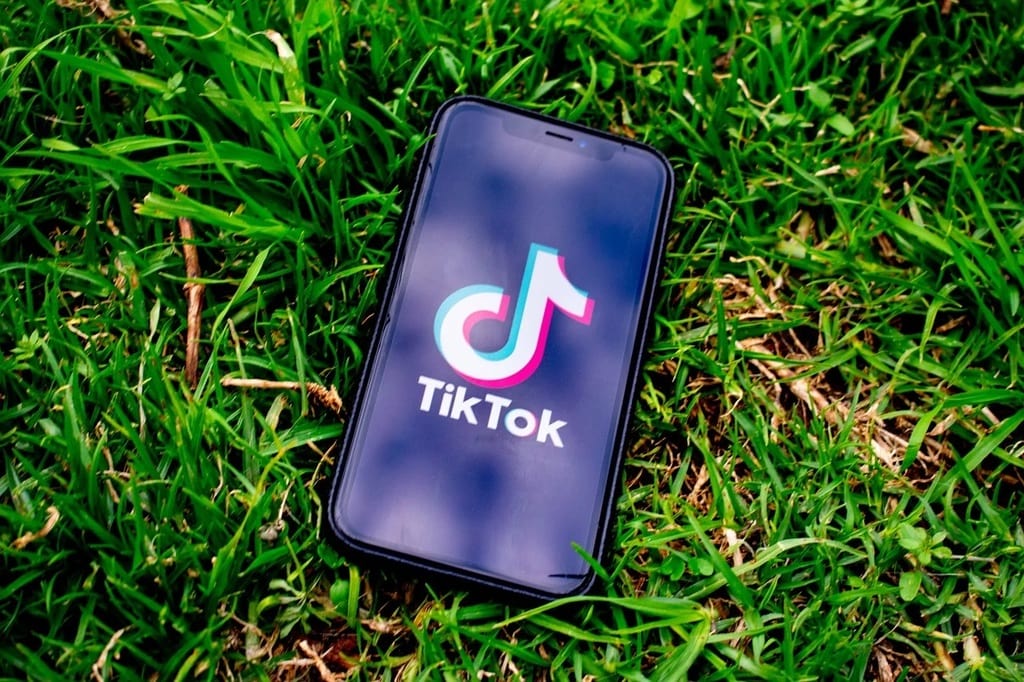 Comment rendre sa marque visible sur TikTok ?
